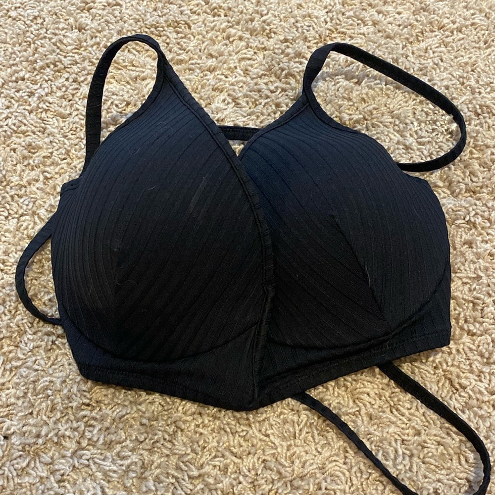 Black bikini top